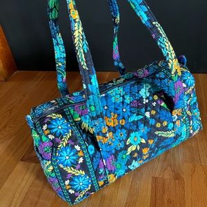 Like new Vera Bradley duffel bag